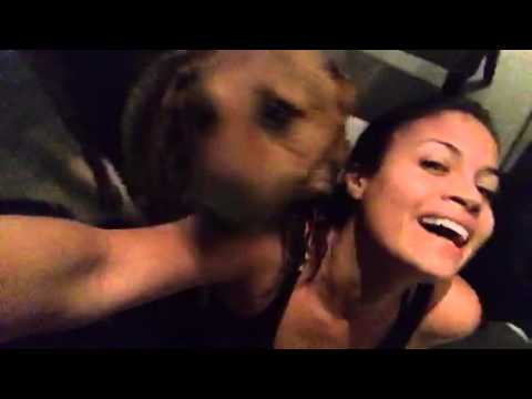 perro se folla a mujer