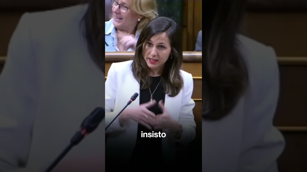 qué estudios tiene ione belarra
